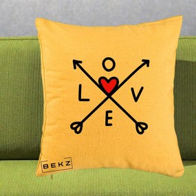 Perna Decorativa Love cu Sageti Incrucisate si Inima Rosie, 40x40 cm, Galben, Husa Detasabila, Perna Inclusa, BEKZ®
