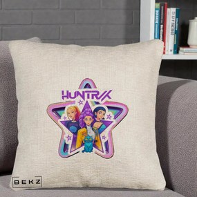 Perna Personalizata K-pop HUNTRX Trio Stea cu Pisica, 40x40 cm, Bej Canapea, Husa Detasabila, Perna Inclusa, BEKZ®
