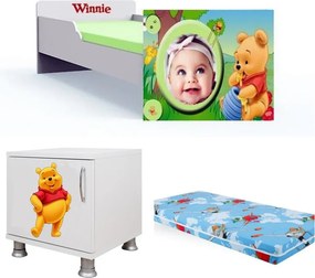 Pat tineret Winnie personalizat cu saltea si noptiera cadou