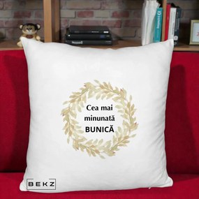 Cadou pentru Bunica - Perna Personalizata Cea Mai Minunata Bunica Coronita Frunze Acuarela, 40x40 cm, Alb Pufos, Husa Detasabila, Perna Inclusa, BEKZ®