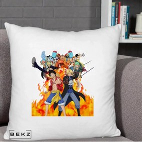 Perna Personalizata One Piece Echipa Straw Hat in Flacari, 40x40 cm, Alb Pufos, Husa Detasabila, Perna Inclusa, BEKZ®