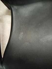 Reducere Scaun din plastic negru KATO II. calitate secundara