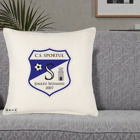 Perna Personalizata CS Sportul Simleu Silvaniei 2007, 40x40 cm, Crem Reliefat, Husa Detasabila, Perna Inclusa, BEKZ®