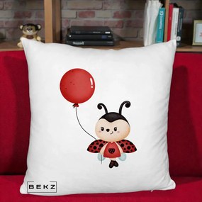 Perna Decorativa Buburuza cu Balon Rosu, 40x40 cm, Alb Pufos, Husa Detasabila, Perna Inclusa, BEKZ®