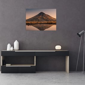 Tablou pe sticlă oglindirea muntelui Taranaki, Noua Zeelanda (70x50 cm)