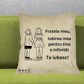 Cadou pentru Frate - Perna Personalizata Fratele Meu Te Iubesc Copii Tinand Maini Line Art, 40x40 cm, Crem, Husa Detasabila, Perna Inclusa, BEKZ®