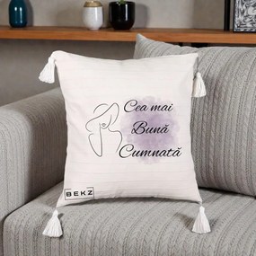 Cadou pentru Cumnata - Perna Personalizata Cea mai Buna Cumnata cu Silueta Dama si Pete Violet, 40x40 cm, Bej cu Franjuri, Husa Detasabila, Perna Inclusa, BEKZ®