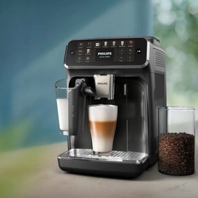 Espressor automat Philips EP5541/50 5500 LatteGo, 1500W, 15 bar, 1,8 L, Rasnita ceramica cu 12 treote, TFT, AquaClean, SilentBrew, AromaExtract, ExtraShot, Negru