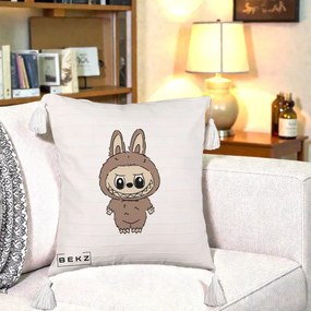 Perna Personalizata Labubu Maro Natural Solo, 40x40 cm, Bej cu Franjuri, Husa Detasabila, Perna Inclusa, BEKZ®