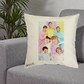 Perna Personalizata K-pop BTS Foto Grup Pastel Colorat cu 7 Membrii, 40x40 cm, Ecru, Husa Detasabila, Perna Inclusa, BEKZ®