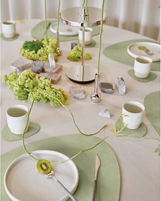 Suport pentru farfurii din piele ecologică 37x44 cm Curve L Nupo – LIND DNA