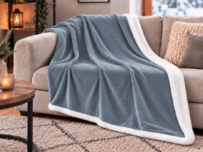 Patura CUDDIA, albastru-gri imitatie de miel Dimensiuni: 200 x 220 cm
