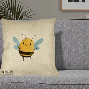 Perna Decorativa Buburuza pe Trifoi cu Patru Foi, 40x40 cm, Crem, Husa Detasabila, Perna Inclusa, BEKZ®