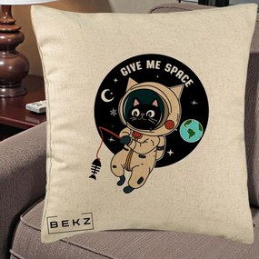 Perna Decorativa Give Me Space Pisica Astronaut, 40x40 cm, Bej, Husa Detasabila, Perna Inclusa, BEKZ®
