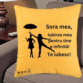 Cadou pentru Sora - Perna Personalizata Sora Mea Te Iubesc Siluete Negre cu Umbrela, 40x40 cm, Galben, Husa Detasabila, Perna Inclusa, BEKZ®