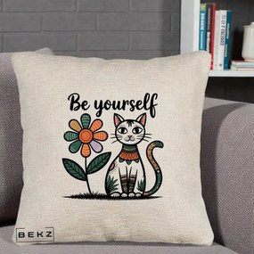Perna Personalizata Be Yourself Pisica Folk, 40x40 cm, Bej Canapea, Husa Detasabila, Perna Inclusa, BEKZ®