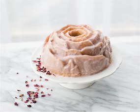 Formă pentru copt Nordic Ware Rose, 2,4 l, arămiu