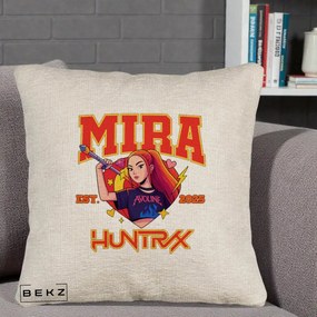 Perna Personalizata K-pop HUNTRX Mira Personaj Avoline, 40x40 cm, Bej Canapea, Husa Detasabila, Perna Inclusa, BEKZ®