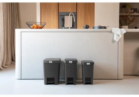 Coș cu pedală Brabantia StepUp 1008476, 10 L, Materiale ecologice, Deschidere mare, Gri închis