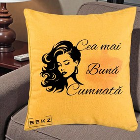 Cadou pentru Cumnata - Perna Personalizata Cea mai Buna Cumnata cu Silueta Dama si Pete Roz, 40x40 cm, Galben, Husa Detasabila, Perna Inclusa, BEKZ®