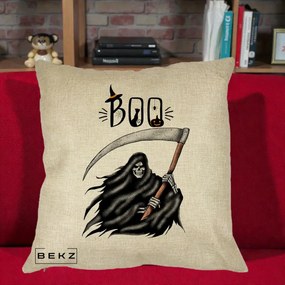 Perna Decorativa Halloween Boo Grim Reaper cu Coasa, 40x40 cm, Crem, Husa Detasabila, Perna Inclusa, BEKZ®