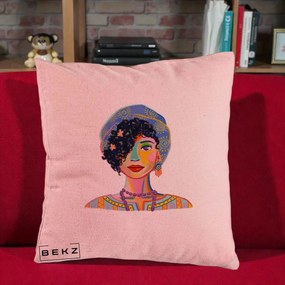 Perna Decorativa Portret Femeie Etnic Colorat, 40x40 cm, Roz, Husa Detasabila, Perna Inclusa, BEKZ®