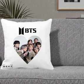 Perna Personalizata K-pop BTS Grup Fotografie in Inima, 40x40 cm, Alba Mata, Husa Detasabila, Perna Inclusa, BEKZ®