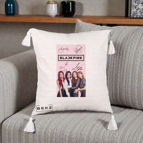 Perna Personalizata K-pop BLACKPINK Semnaturi si Foto, 40x40 cm, Bej cu Franjuri, Husa Detasabila, Perna Inclusa, BEKZ®