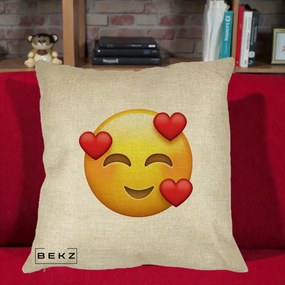 Perna Decorativa Emoji cu 3 Inimi, 40x40 cm, Crem, Husa Detasabila, Perna Inclusa, BEKZ®
