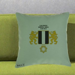 Perna Personalizata CSM Unirea Alba Iulia Fotbal, 40x40 cm, Verde, Husa Detasabila, Perna Inclusa, BEKZ®