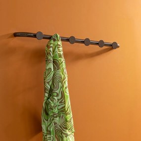 Cuier de perete maro închis din metal 75 cm Retro – Spinder Design