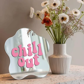 Autocolant pentru oglindă S8 – Chill out
