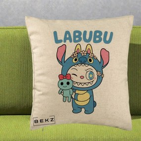 Perna Personalizata Labubu x Stitch cu Flori, 40x40 cm, Bej, Husa Detasabila, Perna Inclusa, BEKZ®