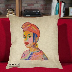 Perna Decorativa Portret Femeie Africana, 40x40 cm, Crem, Husa Detasabila, Perna Inclusa, BEKZ®