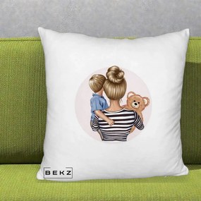 Cadou pentru Mama - Perna Personalizata Mama si Baietelul cu Ursulet, 40x40 cm, Alb Pufos, Husa Detasabila, Perna Inclusa, BEKZ®