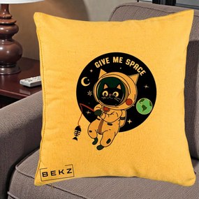 Perna Decorativa Give Me Space Pisica Astronaut, 40x40 cm, Galben, Husa Detasabila, Perna Inclusa, BEKZ®