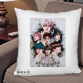 Perna Personalizata K-pop BTS Bangtan Boys Poster Artistic Negru Alb, 40x40 cm, Alb Pufos, Husa Detasabila, Perna Inclusa, BEKZ®