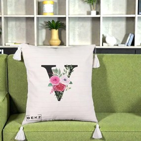 Cadou Personalizat - Perna Personalizata Monograma Florala Litera V cu Buchet, 40x40 cm, Bej cu Franjuri, Husa Detasabila, Perna Inclusa, BEKZ®