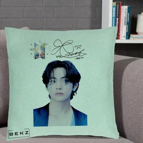 Perna Personalizata K-pop BTS V Taehyung Portret cu Autograf, 40x40 cm, Verde Menta, Husa Detasabila, Perna Inclusa, BEKZ®