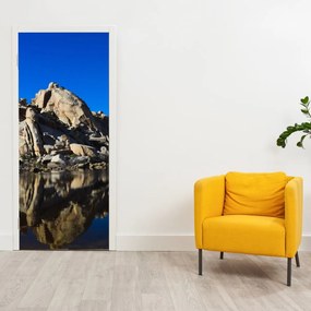 Fototapet pentru ușă - Oglindirea stâncii (95x205cm)