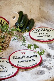 Suport din fontă pentru vase fierbinți „Cuisine Faite Maison” – 25 x 25 cm