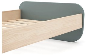 Pat pentru copii verde prăfuit cu aspect de lemn de pin cu somieră 90x190 cm Esteban – Marckeric