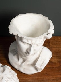 Statueta alba din rasina, cu spatiu de depozitare, David
