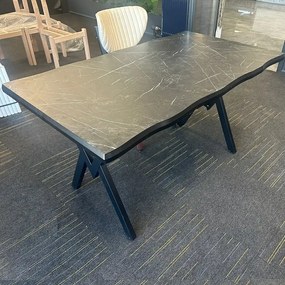 Set Masa Barton din MDF cu 4 Scaune din metal, culoare negru si verde, 140 cm