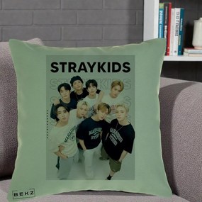 Perna Personalizata K-pop Stray Kids STRAYKIDS Alb-Negru cu Foto Grup, 40x40 cm, Verde, Husa Detasabila, Perna Inclusa, BEKZ®
