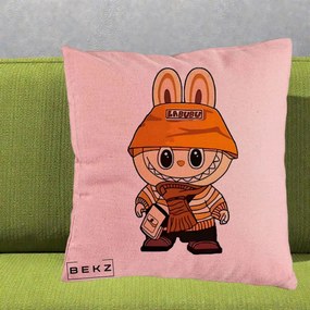 Perna Personalizata Labubu Streetwear Portocaliu, 40x40 cm, Roz, Husa Detasabila, Perna Inclusa, BEKZ®