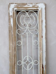 Panou decorativ din lemn, cu insertii metalice, finisaj crem antichizat, H198/L41/W3,5 cm