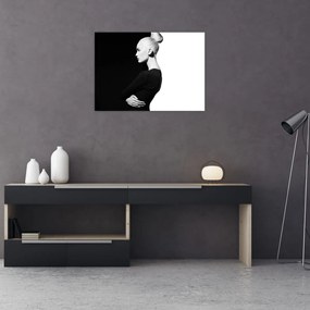 Tablou pe sticlă - O femeie à la yin și yang (70x50 cm)
