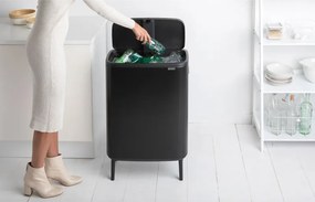 La mâna a doua: Cos pentru gunoi Brabantia Bo Touch Hi 1001260, 60 L, Inaltat, Deschidere lina si silentioasa, Negru mat