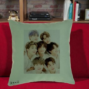 Perna Personalizata K-pop BTS Foto Grup Fete Albe, 40x40 cm, Verde, Husa Detasabila, Perna Inclusa, BEKZ®